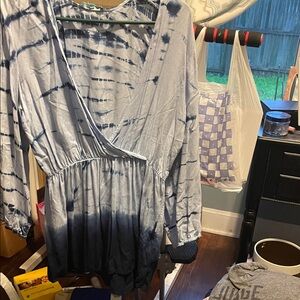 Blue Tie-Dye Long Sleeve Dress